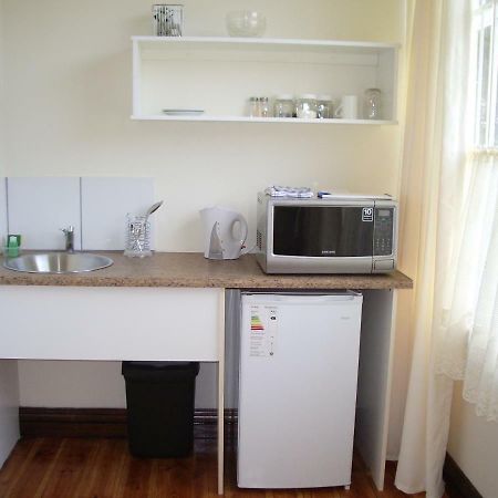 Dee'S Bnb Pretoria-Noord Exterior foto